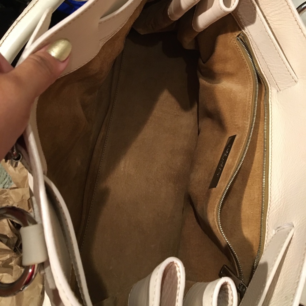 Marc Jacobs Handbag - Picture 4 of 6